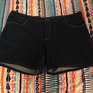 Brand new never worn shorts